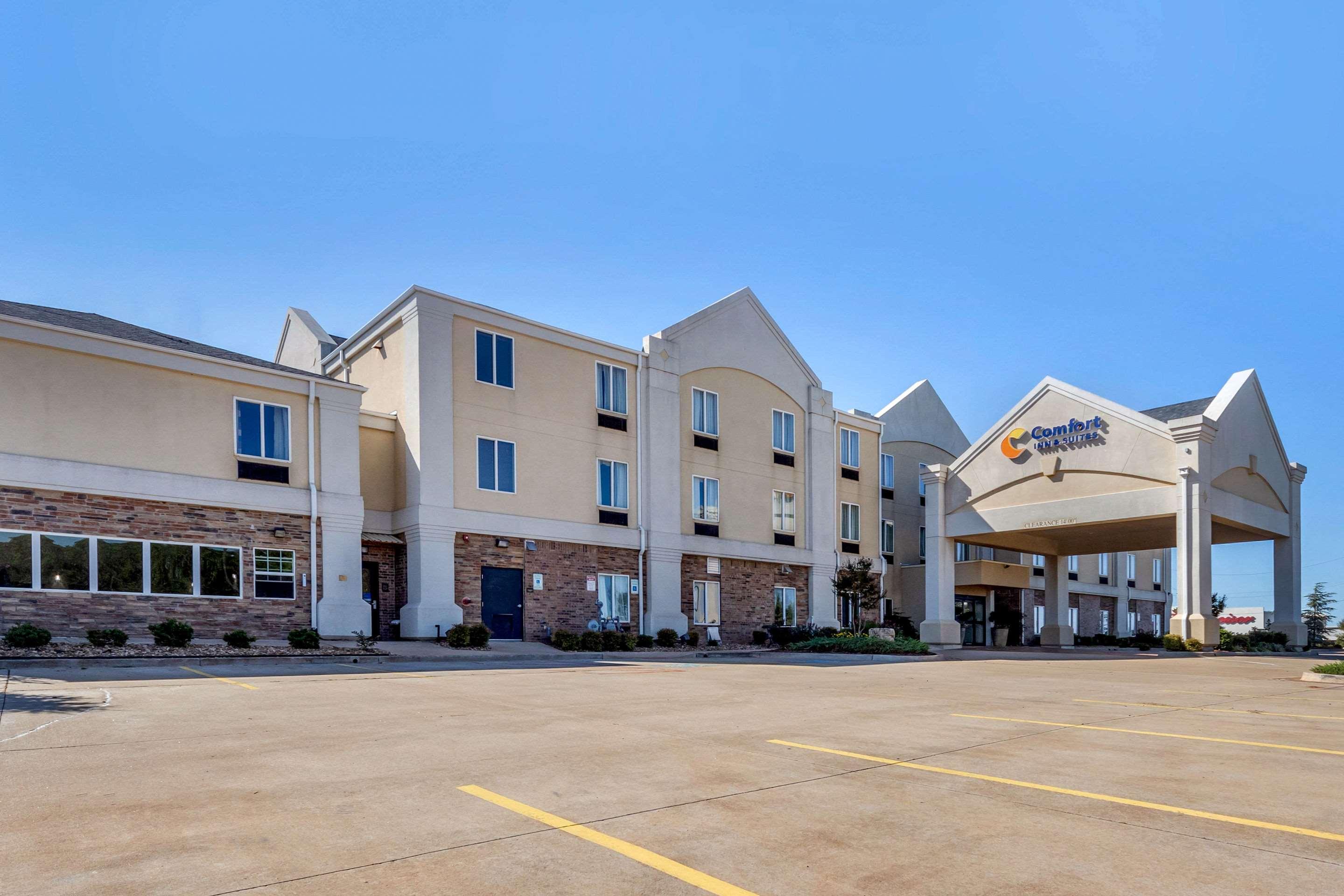 Comfort Inn & Suites Perry I-35 Экстерьер фото